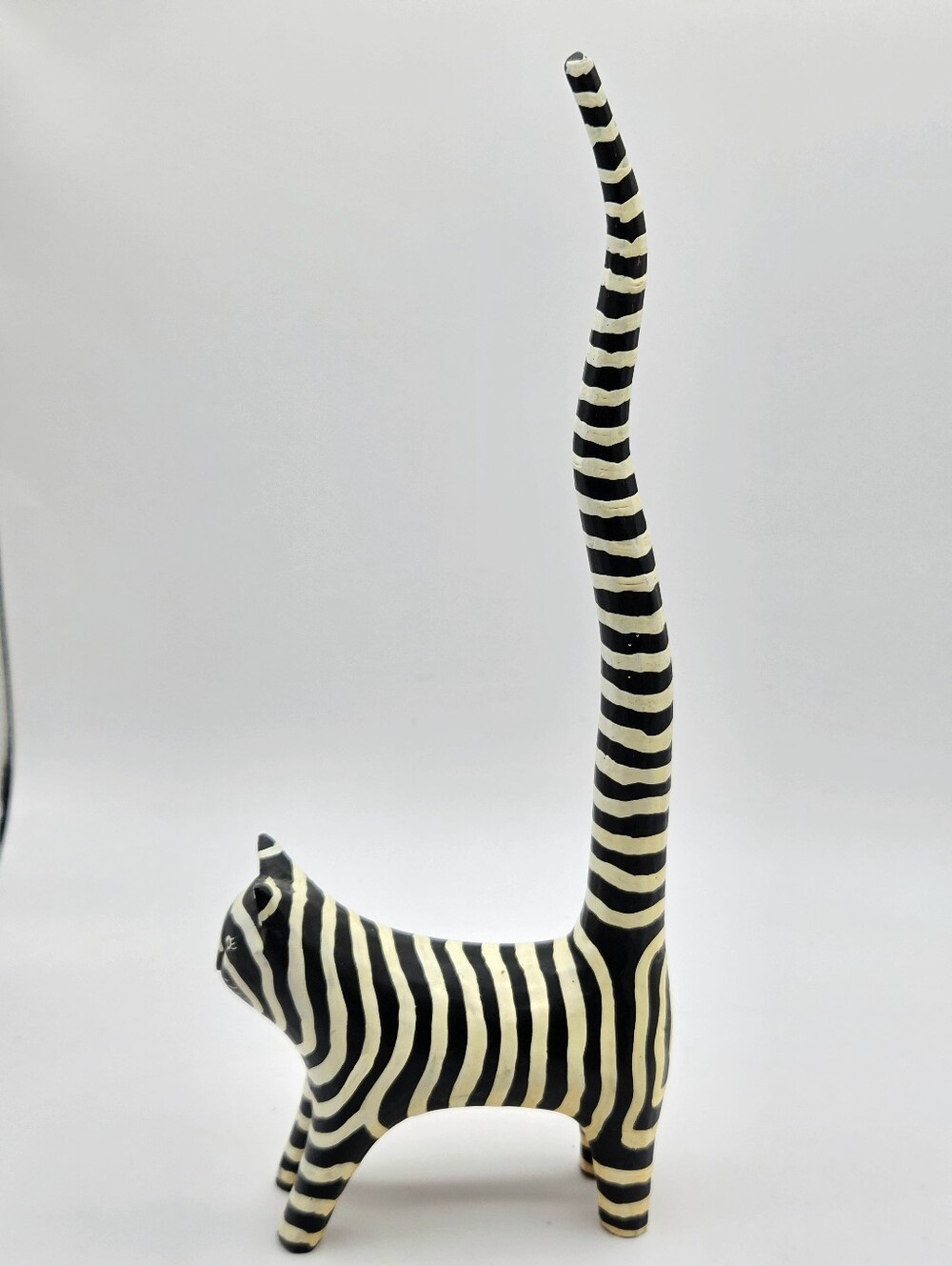 Vintage Black & White Striped Cat Figurine with Long Tail Standing Up - Picture 6 of 8